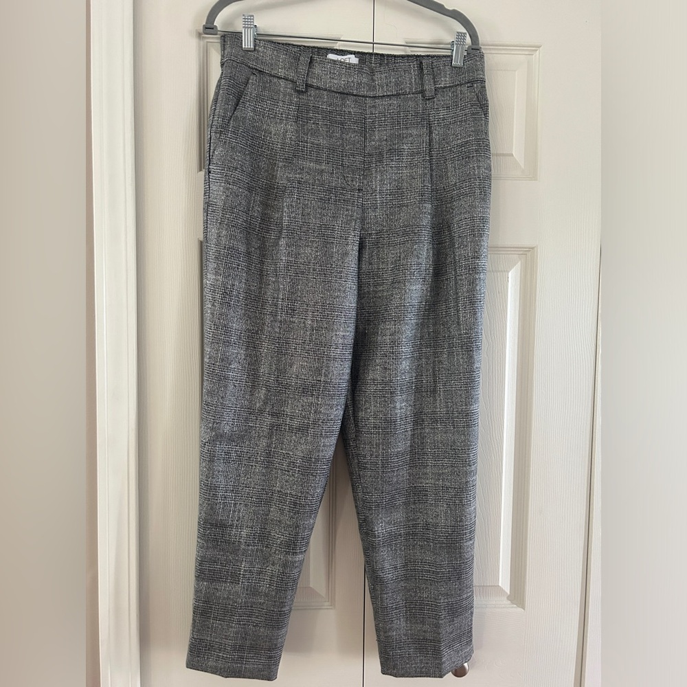 LOFT Gray Plaid Cropped Dress Trousers
